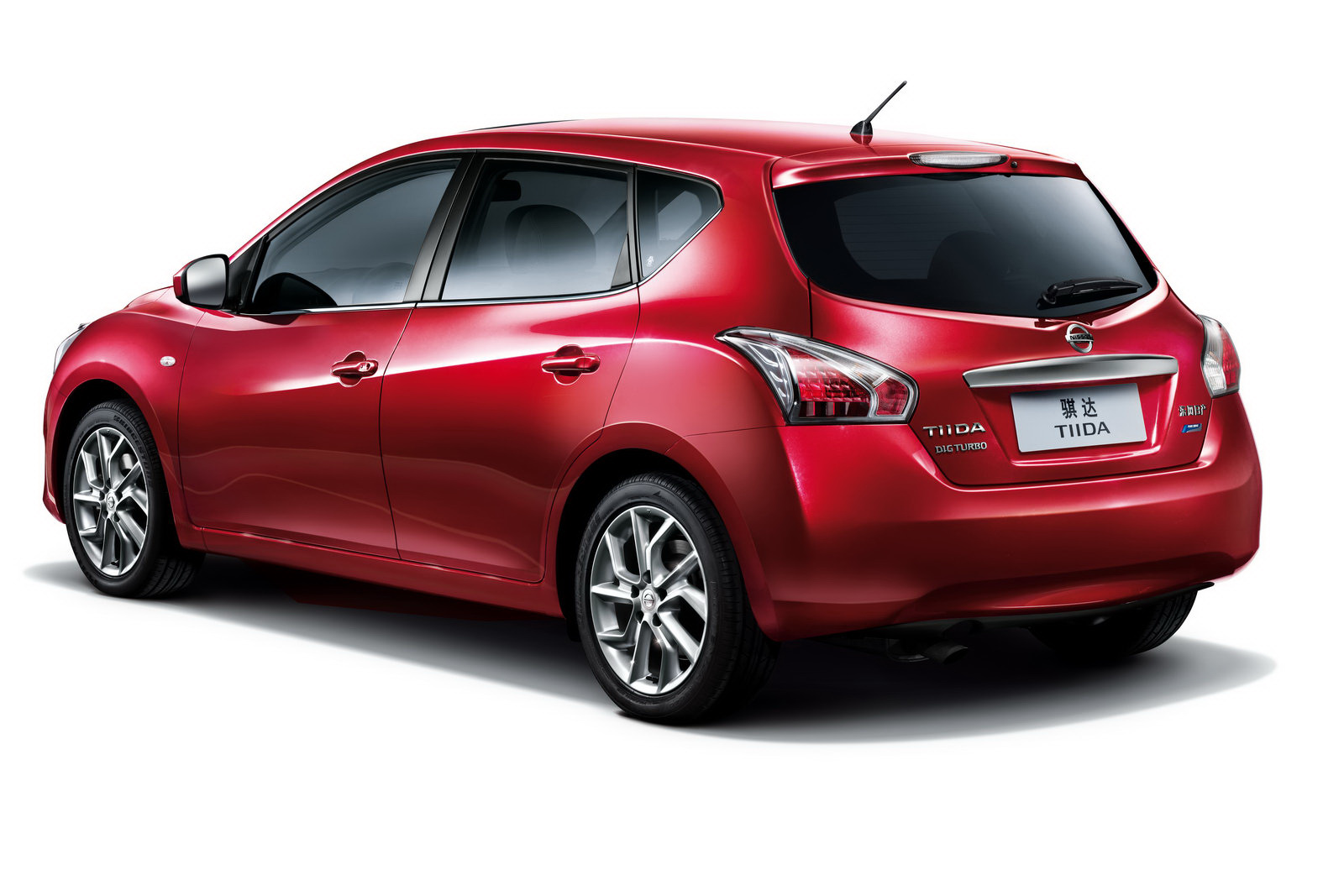 Nissan Tiida 2016 Nissan Tiida 2016