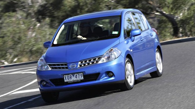 Nissan Tiida Hatchback 2010