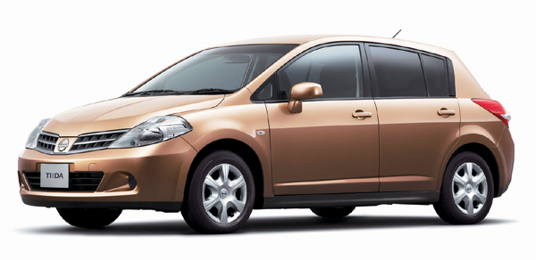 Nissan Tiida Hatchback