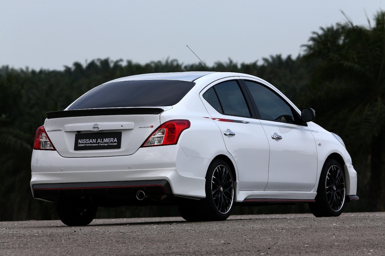 Nissan Tiida Nismo