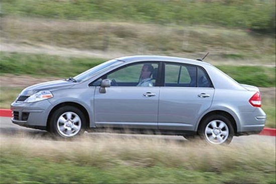 Nissan Tiida Sedan 2011 Nissan Tiida Sedan 2011
