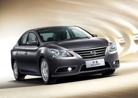 Nissan Tiida Sedan 2014