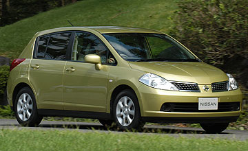 Nissan Tiida St