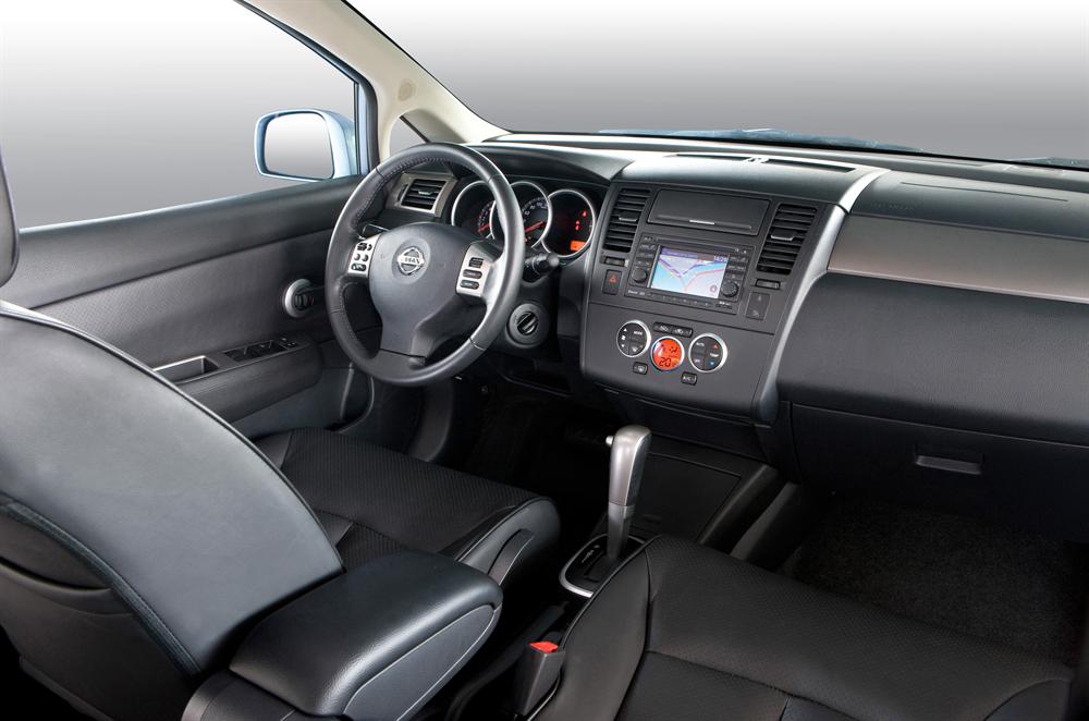 Nissan Tiida Tekna