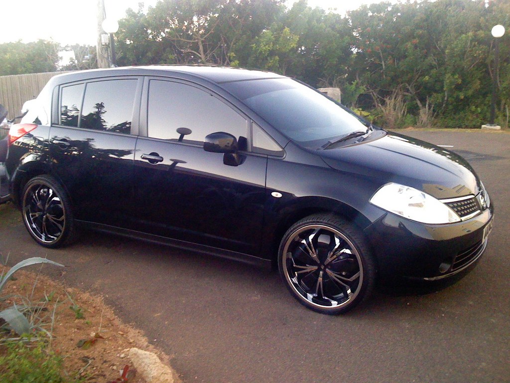 Nissan Tiida Tuned