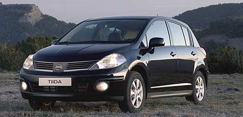 Nissan Tiida Visia