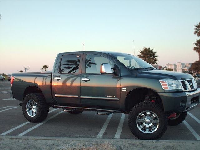 Nissan Titan 2004