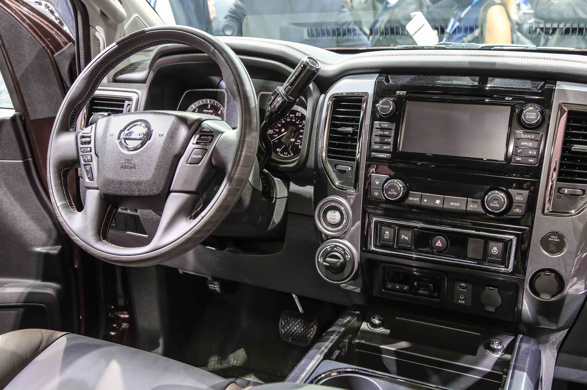 Nissan Titan 2016