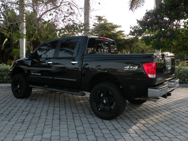 Nissan Titan 4x4