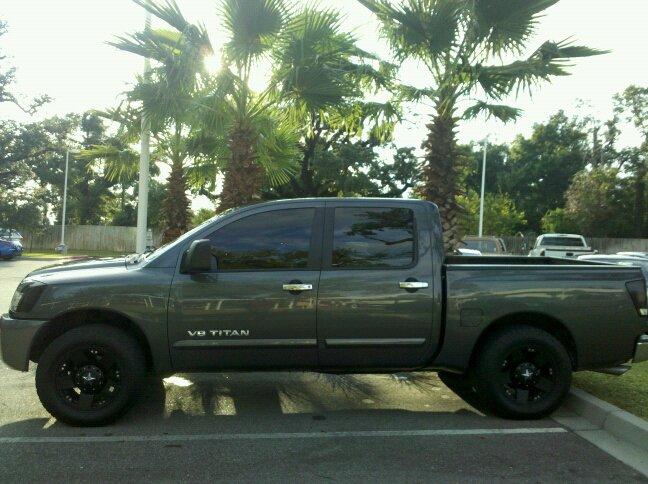 Nissan Titan Crew Cab