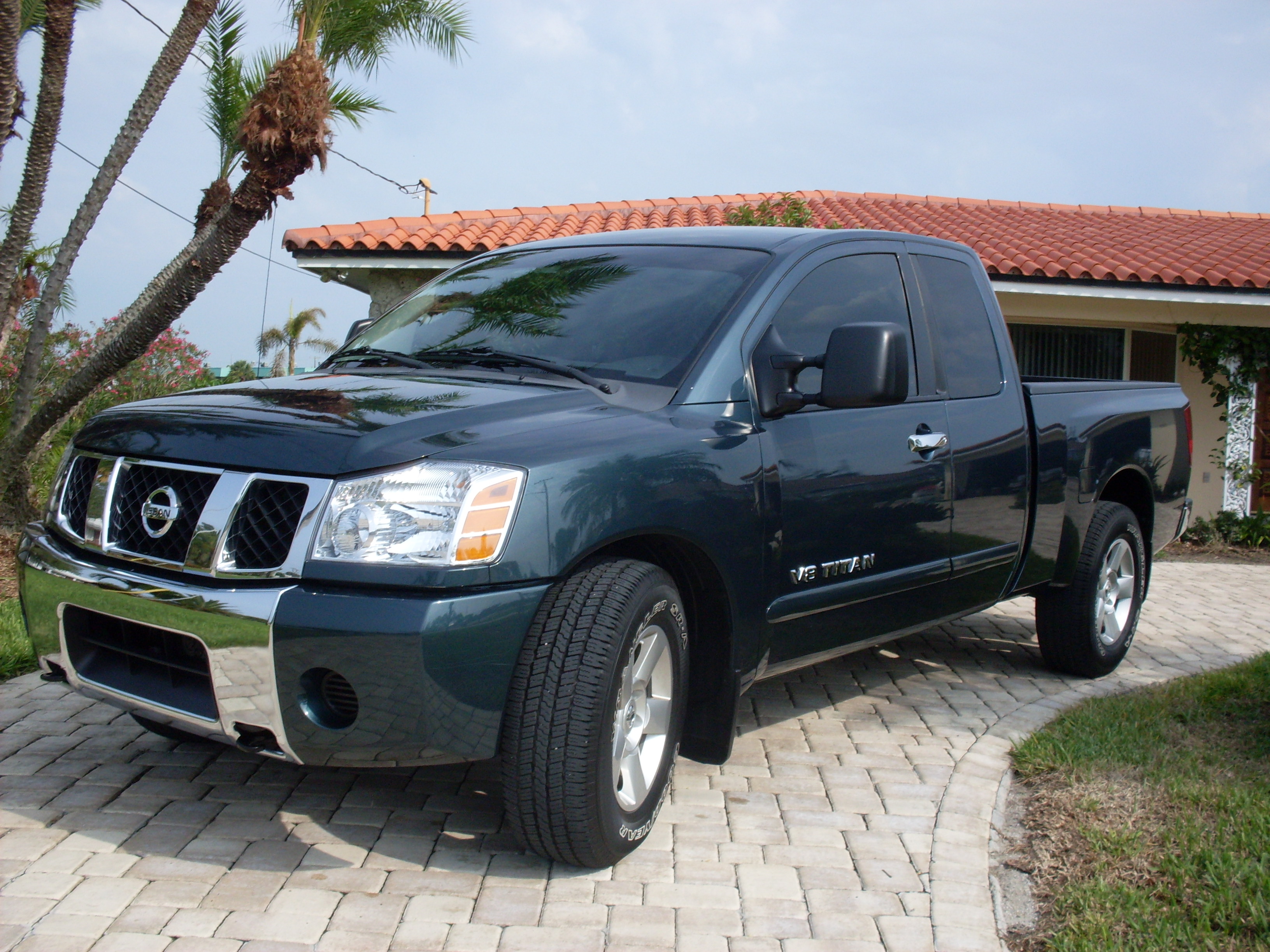 Nissan Titan Crew