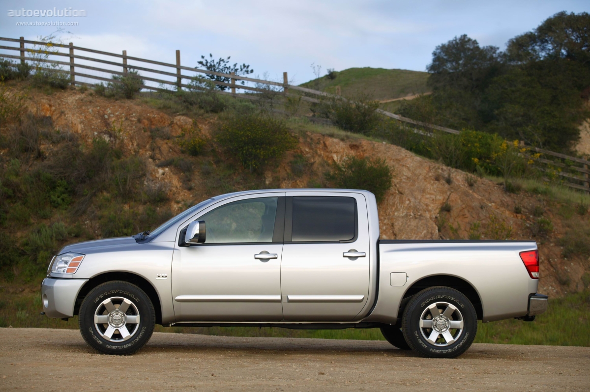 Nissan Titan Crew
