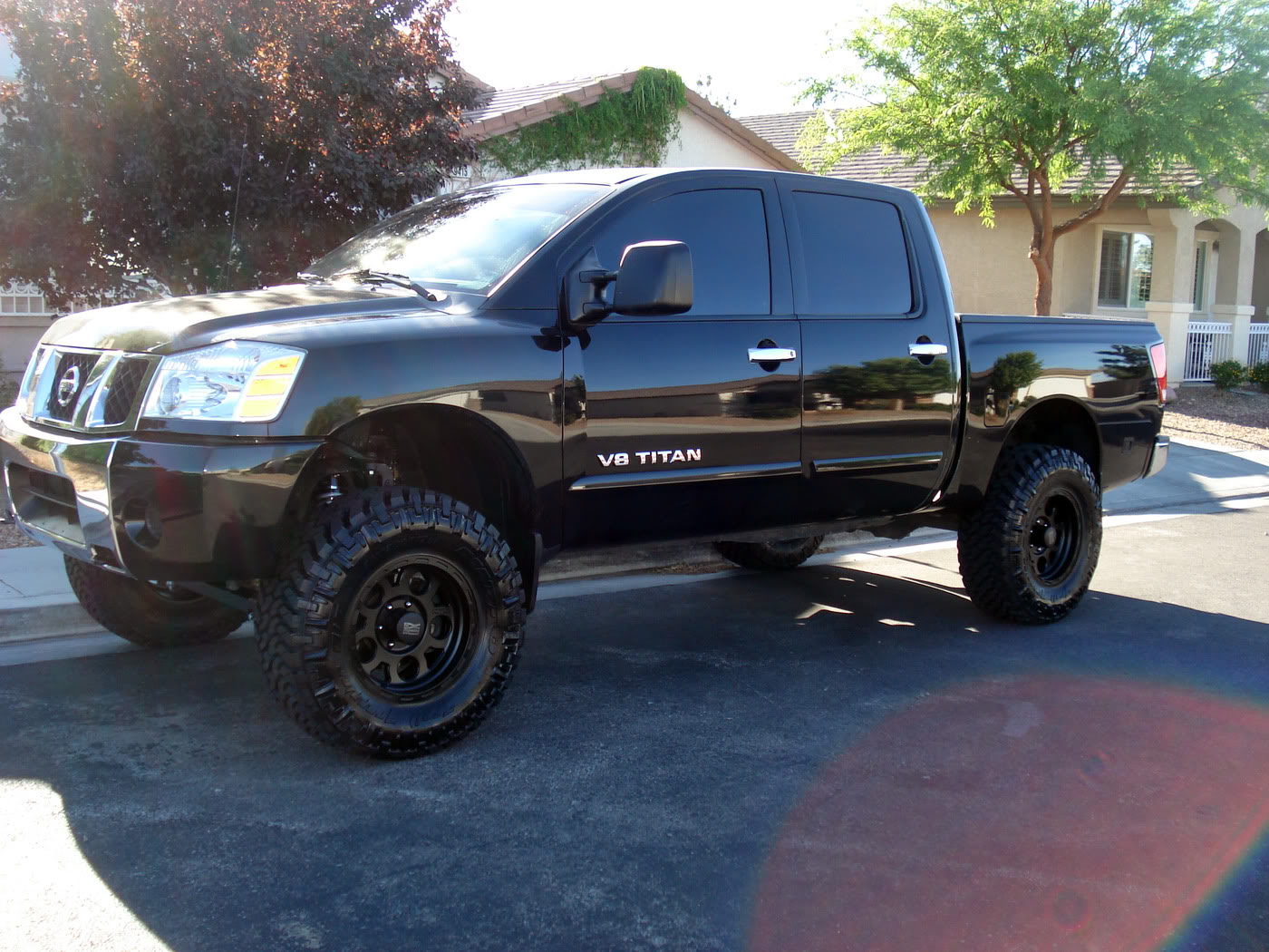 Nissan Titan Lifted