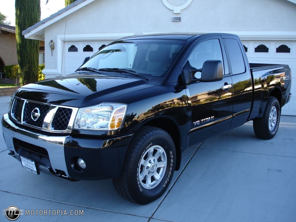Nissan Titan Se