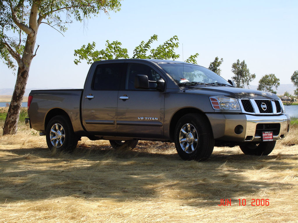 Nissan Titan Se