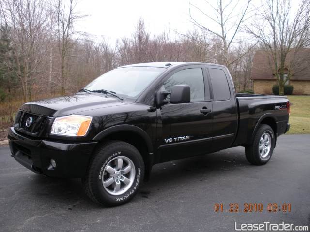 Nissan Titan Se