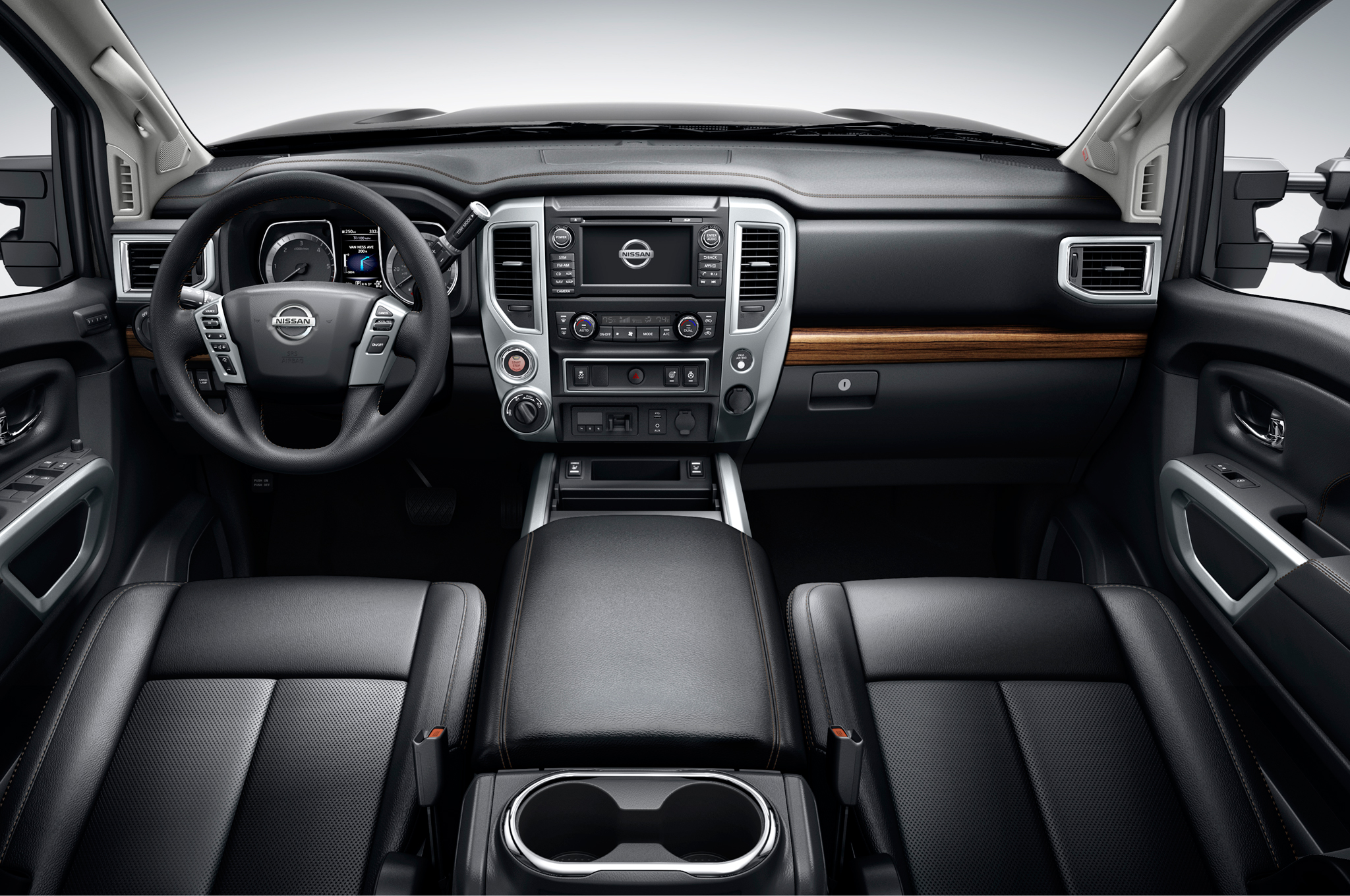Nissan Titan Sl