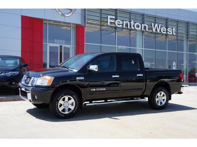 Nissan Titan Sv