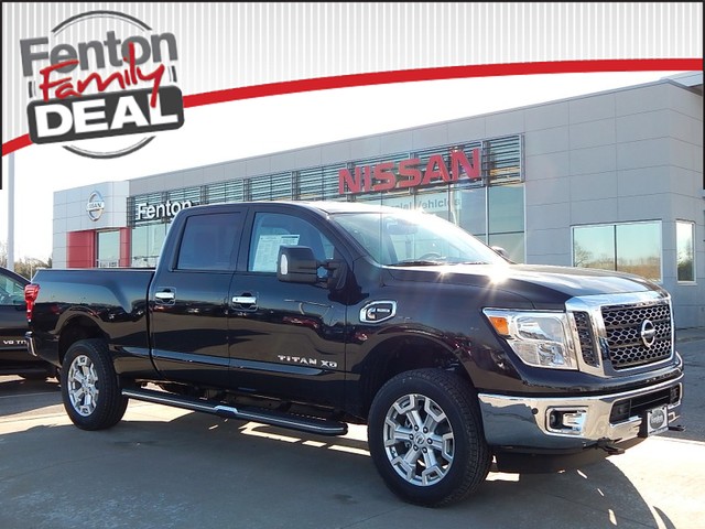 Nissan Titan Sv