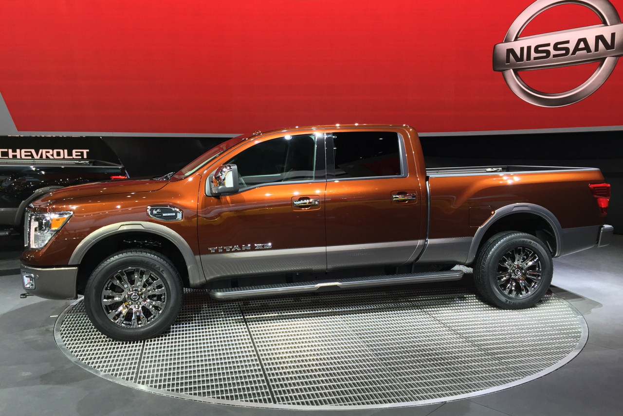 Nissan Titan V6