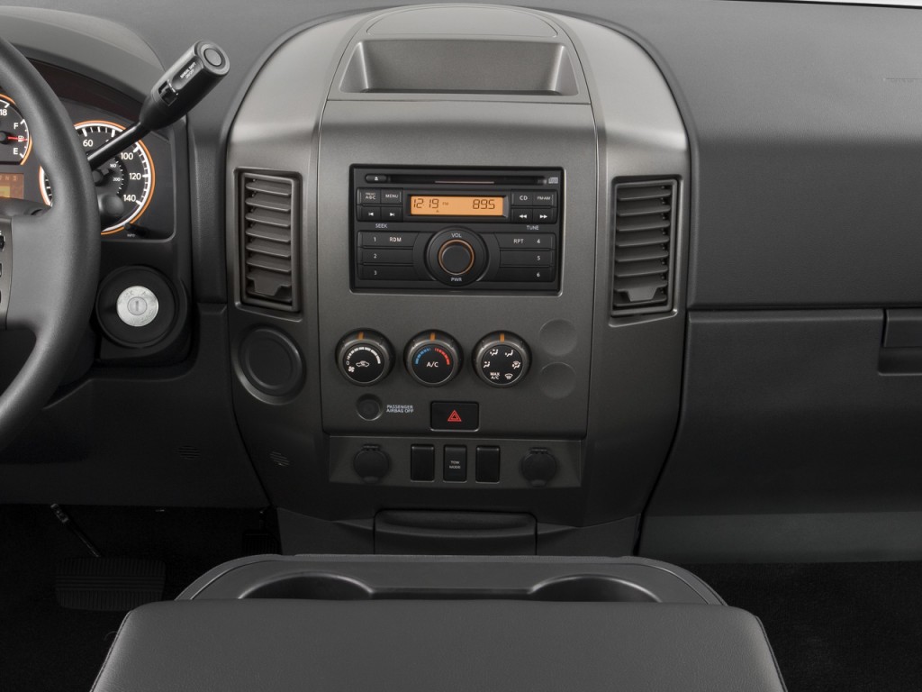 Nissan Titan Xe