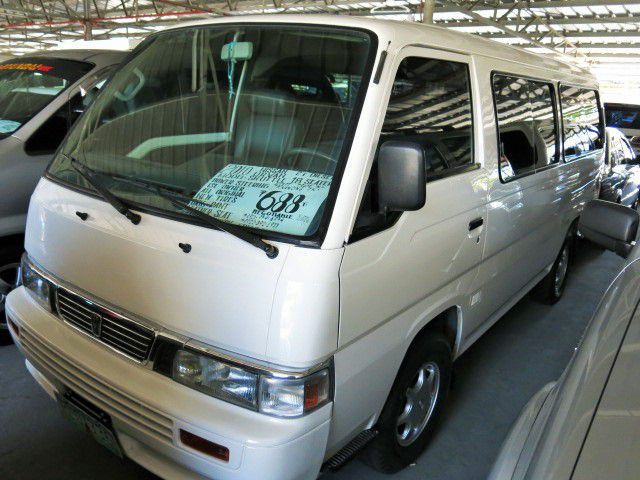 Nissan Urvan 2.7l Shuttle 21 Seater