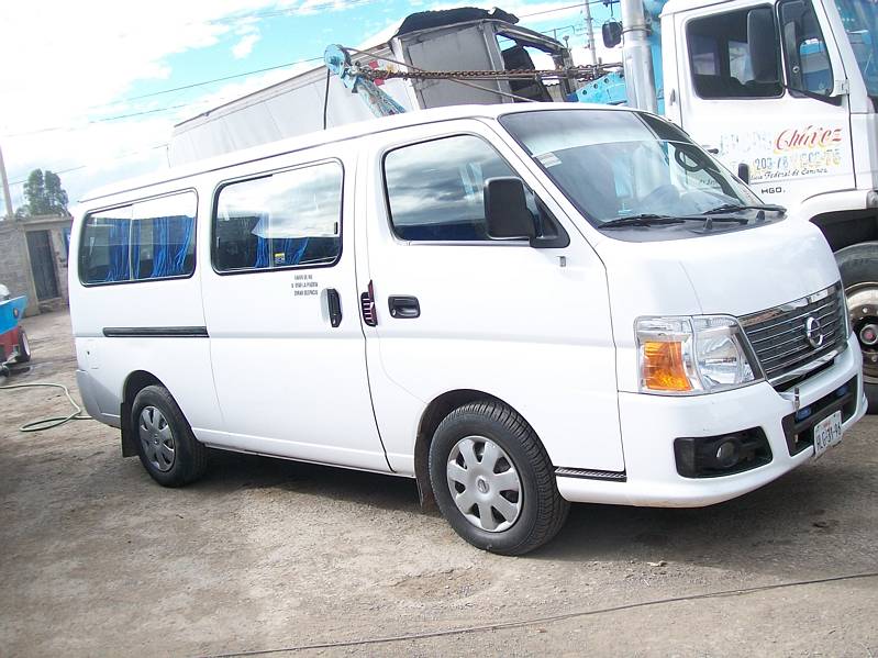 Nissan Urvan 2007