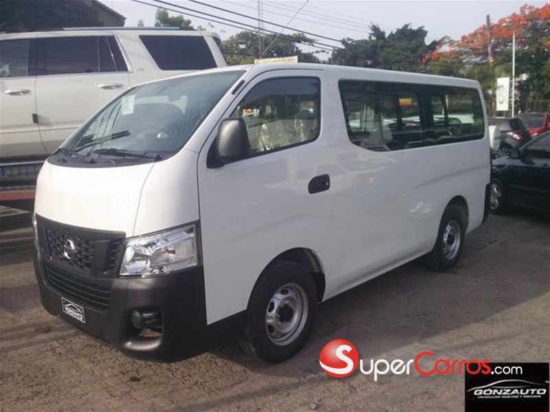 Nissan Urvan 2016