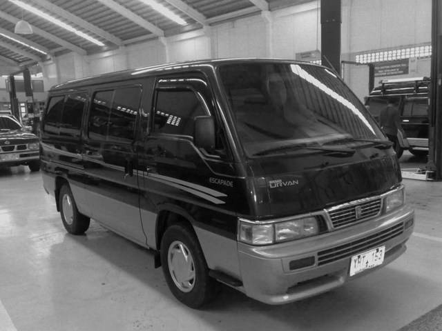 Nissan Urvan Escapade 2014