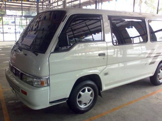 Nissan Urvan Escapade 2014