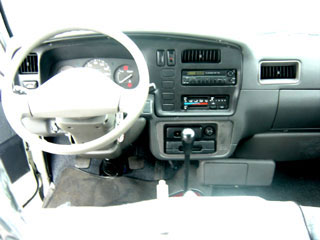 Nissan Urvan Escapade