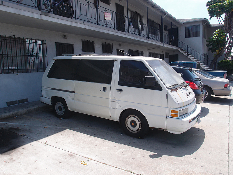 Nissan Van 1987