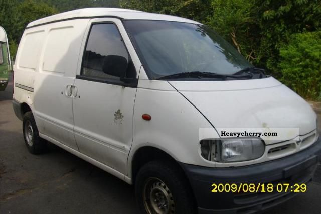 Nissan Van 1997