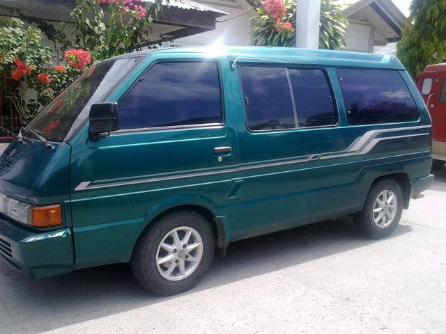 Nissan Van 1997