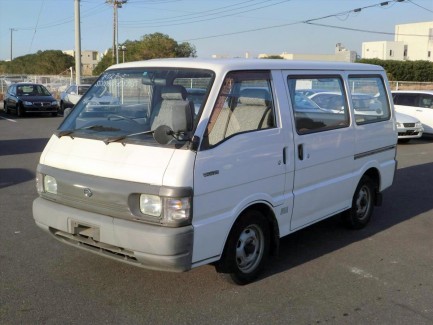 Nissan Van 1997