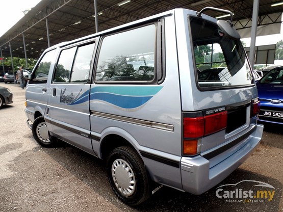 Nissan Van 1997