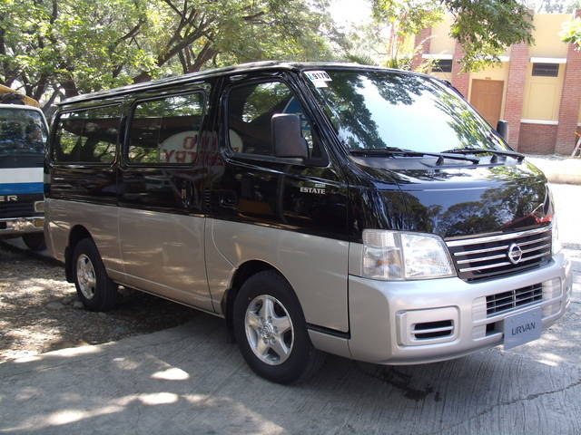 Nissan Van 2010