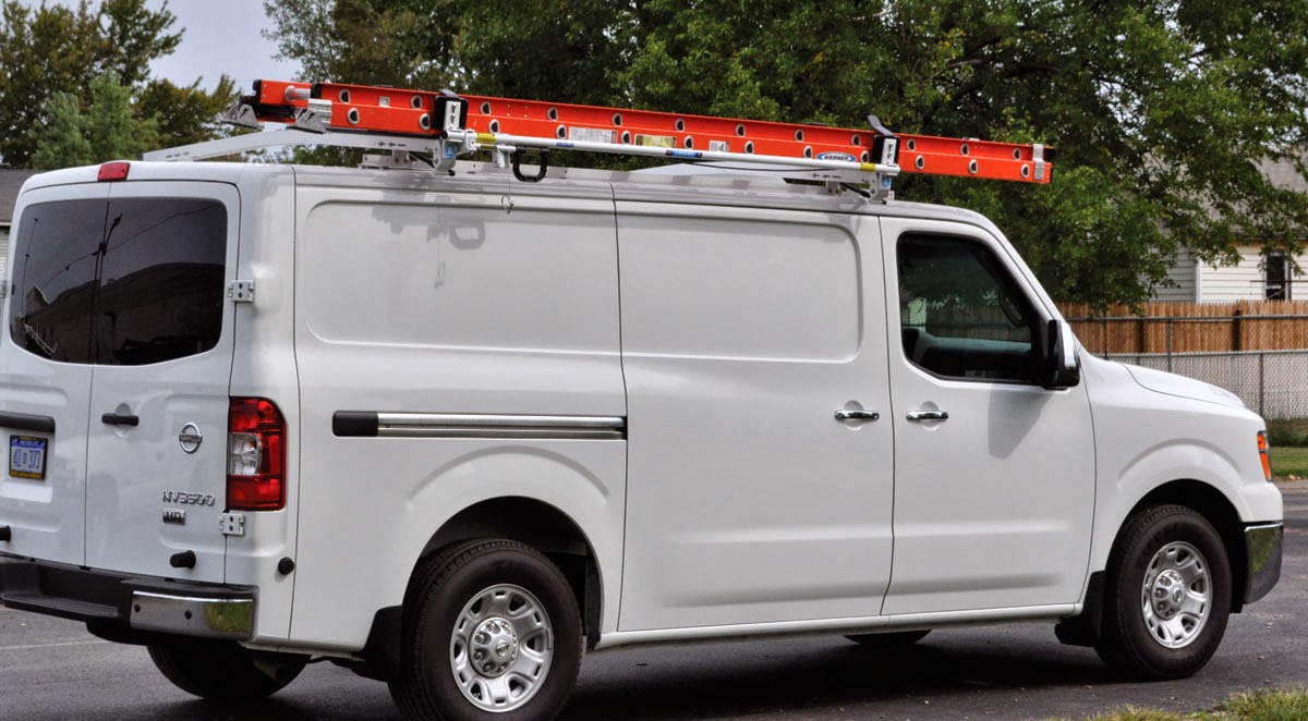 Nissan Van 2500