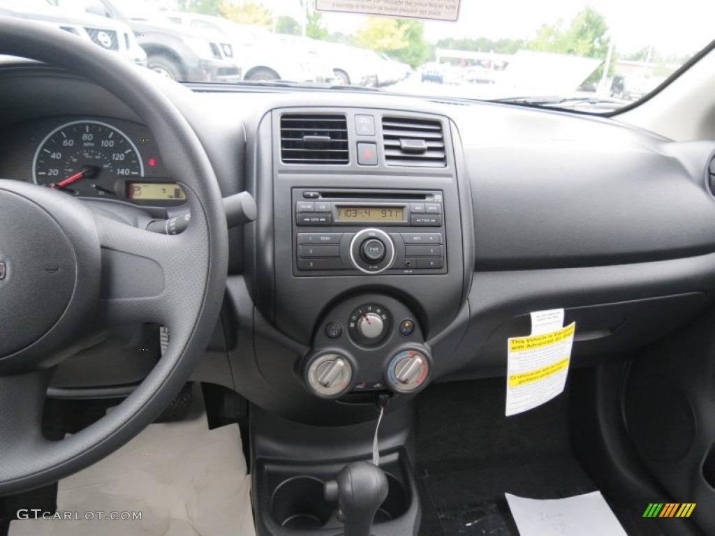 Nissan Versa 1.6s