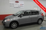 Nissan Versa 1.8 S Hatchback
