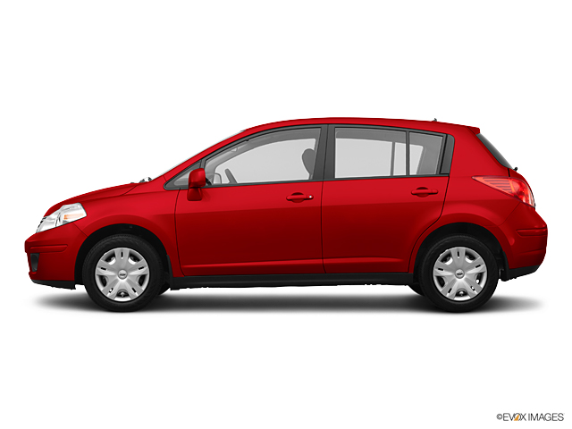 Nissan Versa 1.8 S