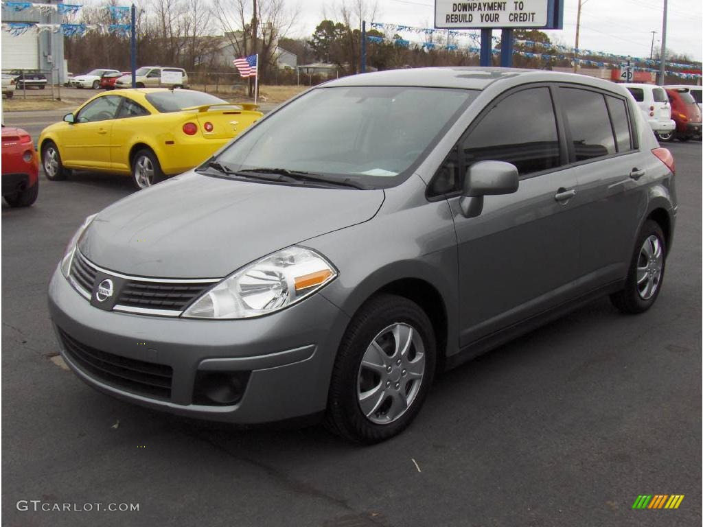Nissan Versa 1.8s Nissan Versa 1.8s