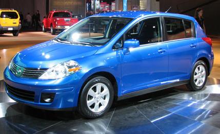 Nissan Versa 2007 Manual
