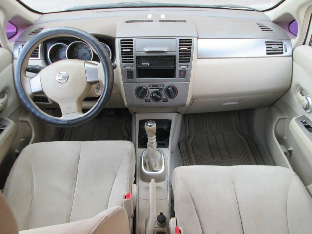 Nissan Versa 2007 Manual