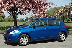 Nissan Versa 2007