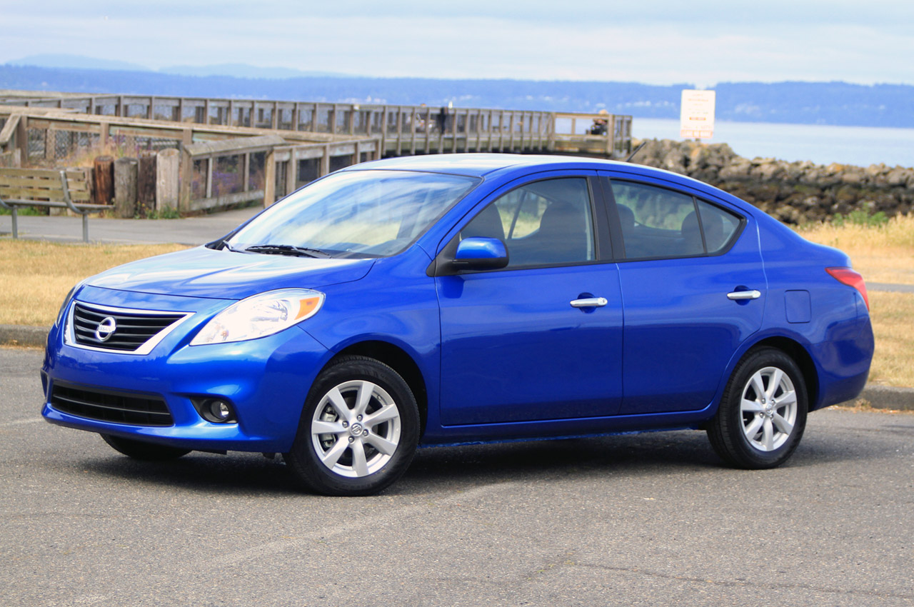 Nissan Versa 2012 Nissan Versa 2012