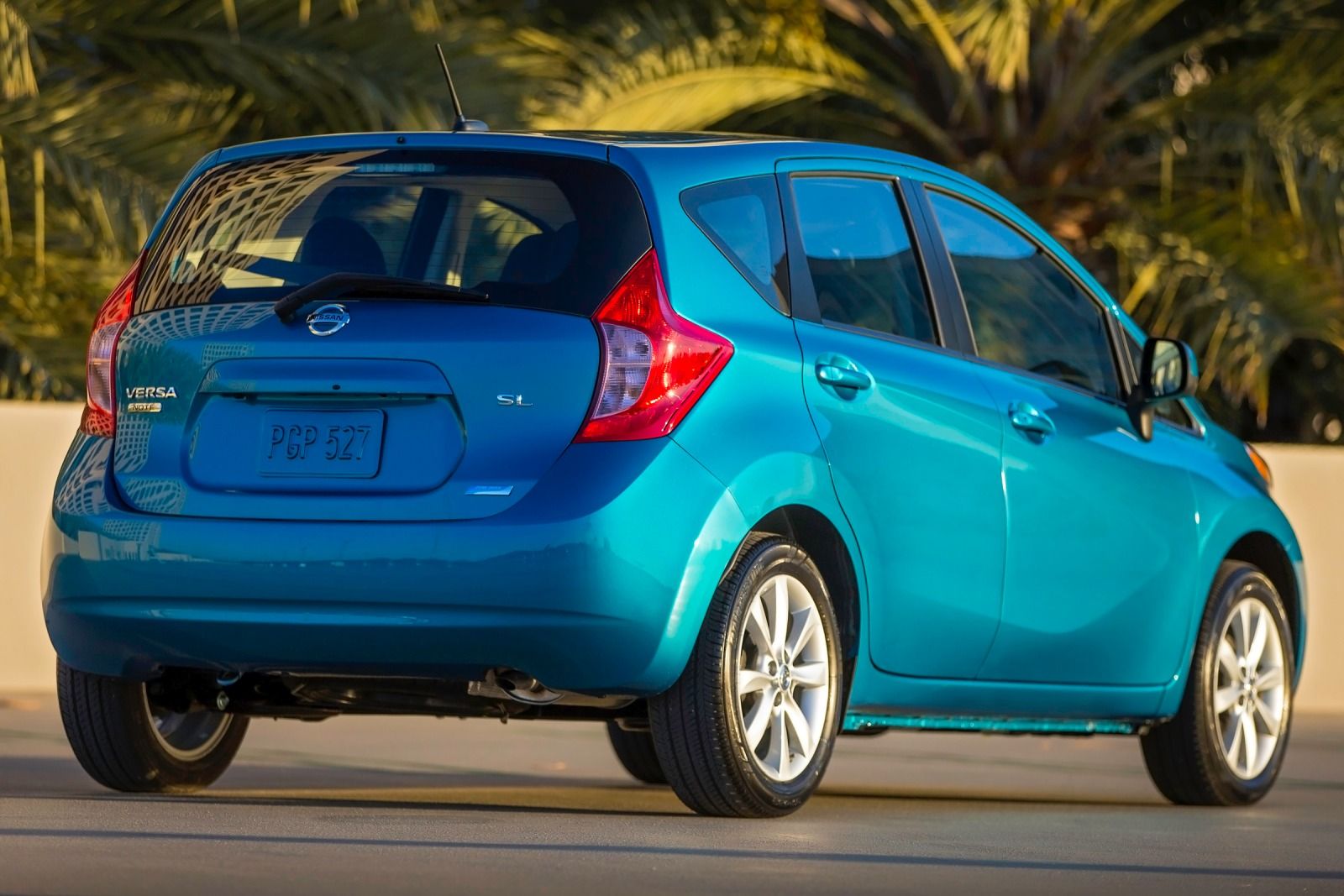 Nissan Versa 2015 Hatchback