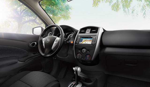 Nissan Versa 2017