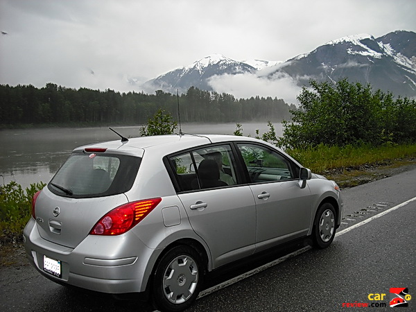 Nissan Versa 4 Door Hatchback