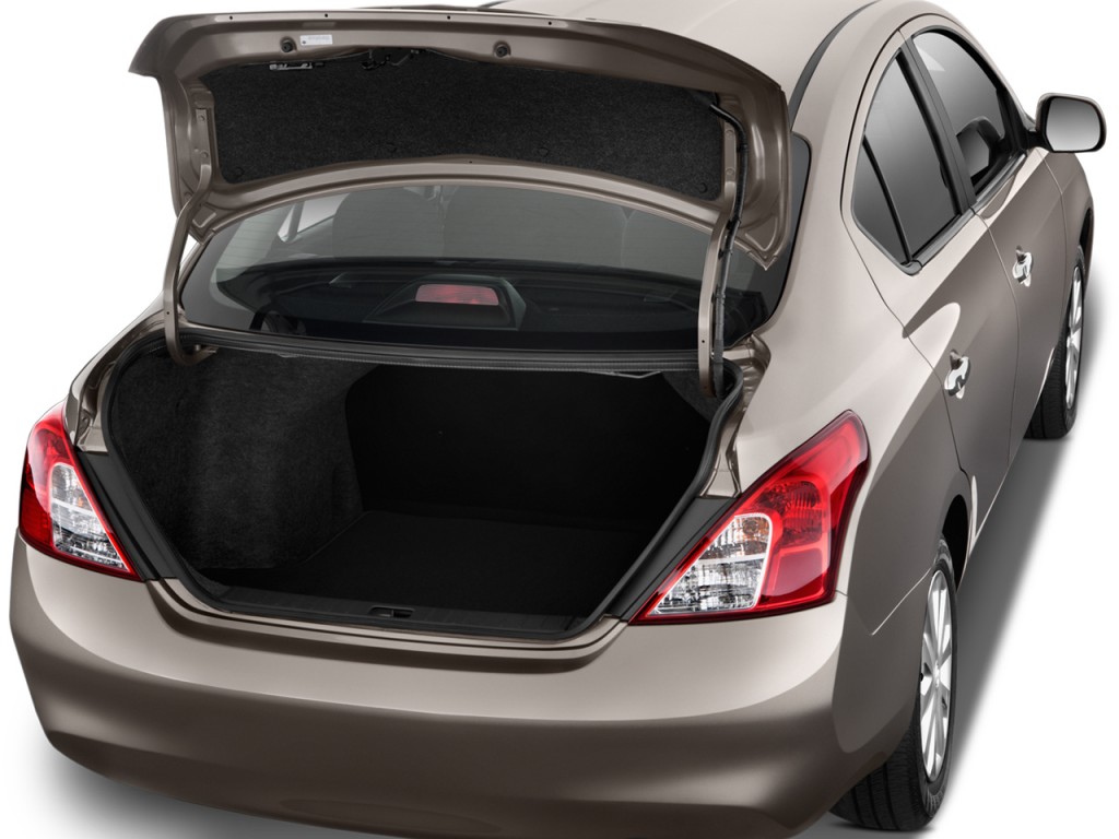 Nissan Versa 4 Door
